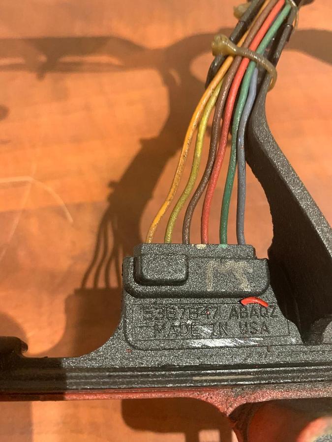 Used Used 2018 Genuine OEM Cummins Valve Cover Gasket From QSB7-G9 | 5367847