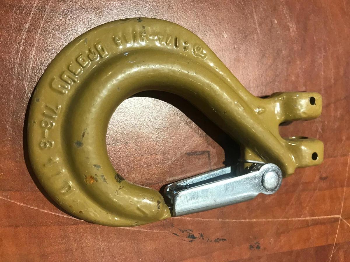 New Crosby 7/8" 7/8-8 Clevis Sling Hook | WLL 4,500 lbs. 2.04T Rigging Lifting