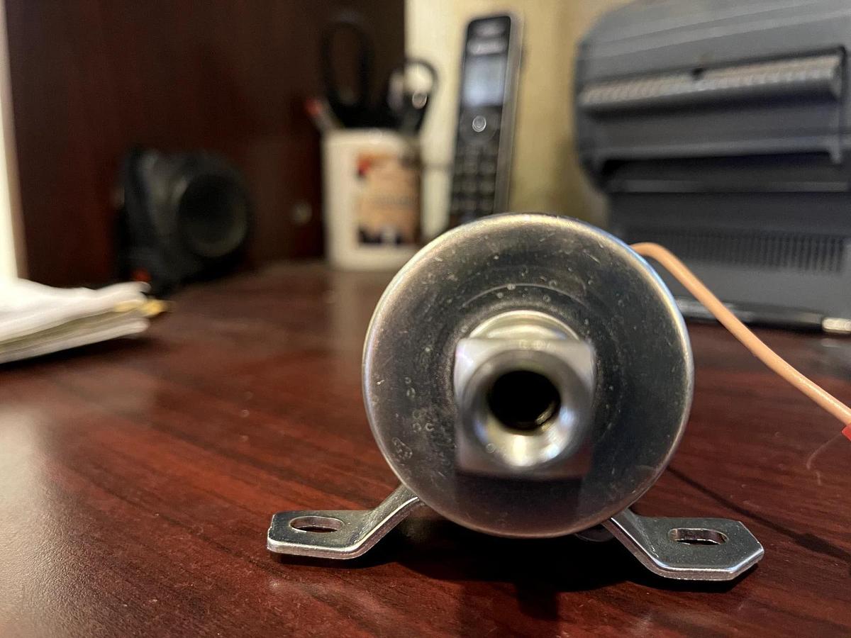 Used ONAN CUMMINS A064S972 RV GENERATOR FUEL PUMP