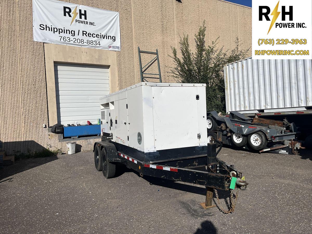 Used 200kW Cummins C200D2RE Spec. D Mobile Diesel Generator - S/N: D180351622 (New Engine!)