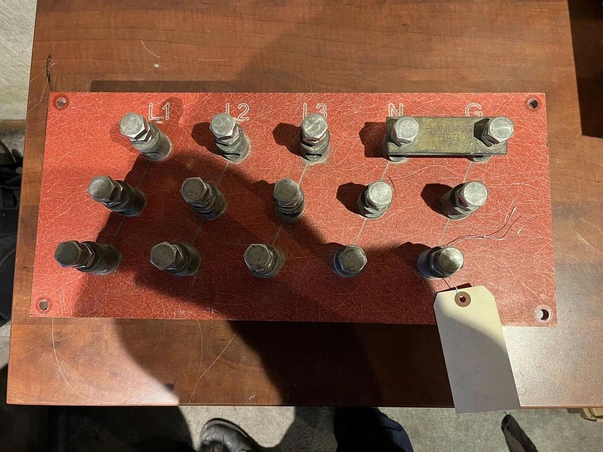 Used Used Barrel Lug Connection Board from C300 D6R Spec. C - P/N: A048B104