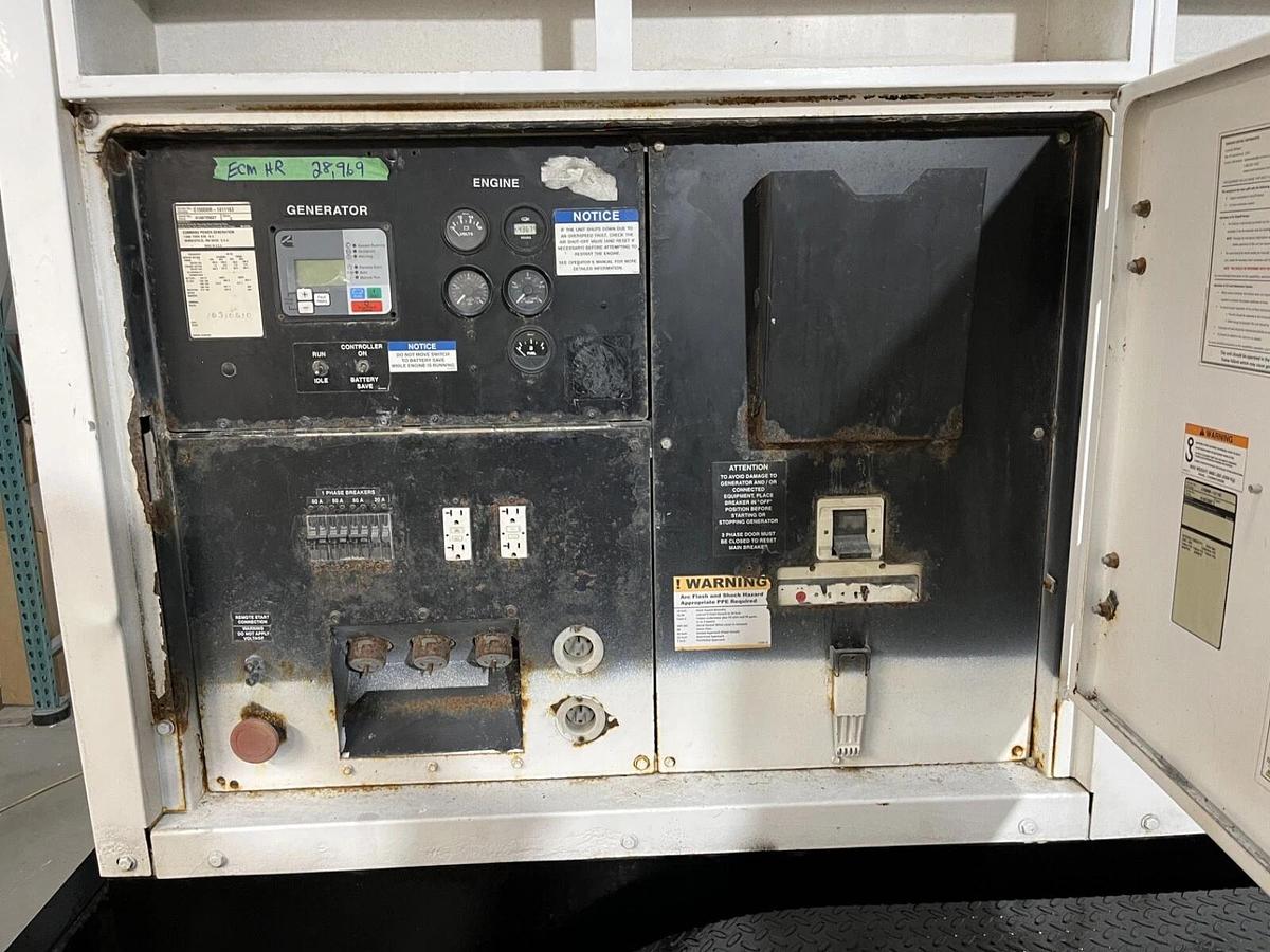 Used Used 150kw Cummins C150 D6R Spec. D Mobile Diesel Generator - S/N: H140725027