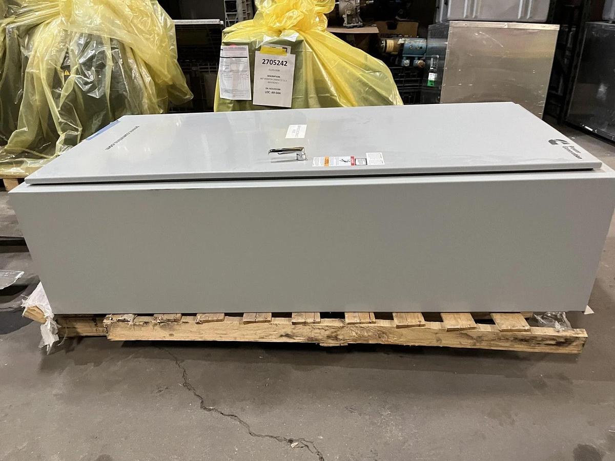 Used 400 Amp 240VAC Cummins OTECSEC Spec. B Automatic Transfer Switch S/N: D23M224469