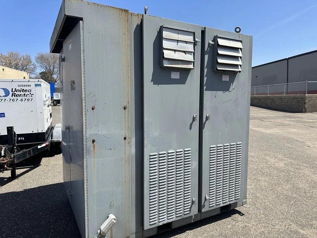 Used 1575kVAR Simplex Forced Air-Cooled Reactive Load Bank (7)