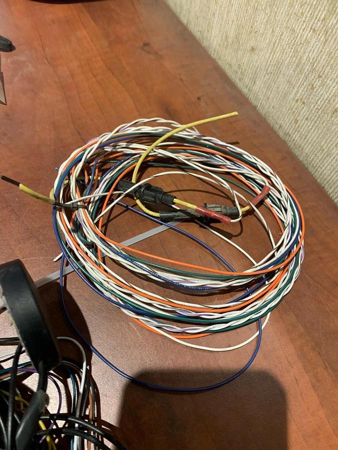 Used GEN-872 (Generator) With TRU-BATT