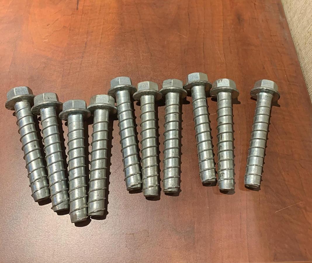 Used (10 Pack) 1-1/4" x 5" Concrete Anchor Screws