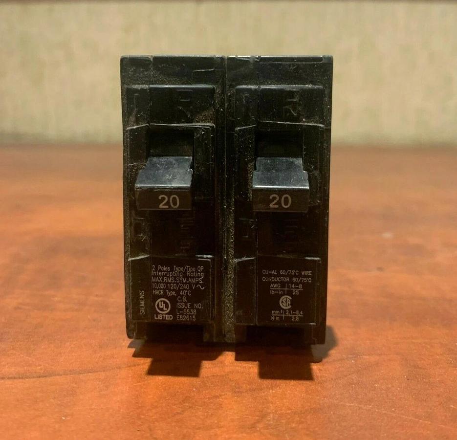 Used (2 Pack) 20 Amp Siemens Q220 Circuit Breaker | 2 Pole 120/240V 60Hz