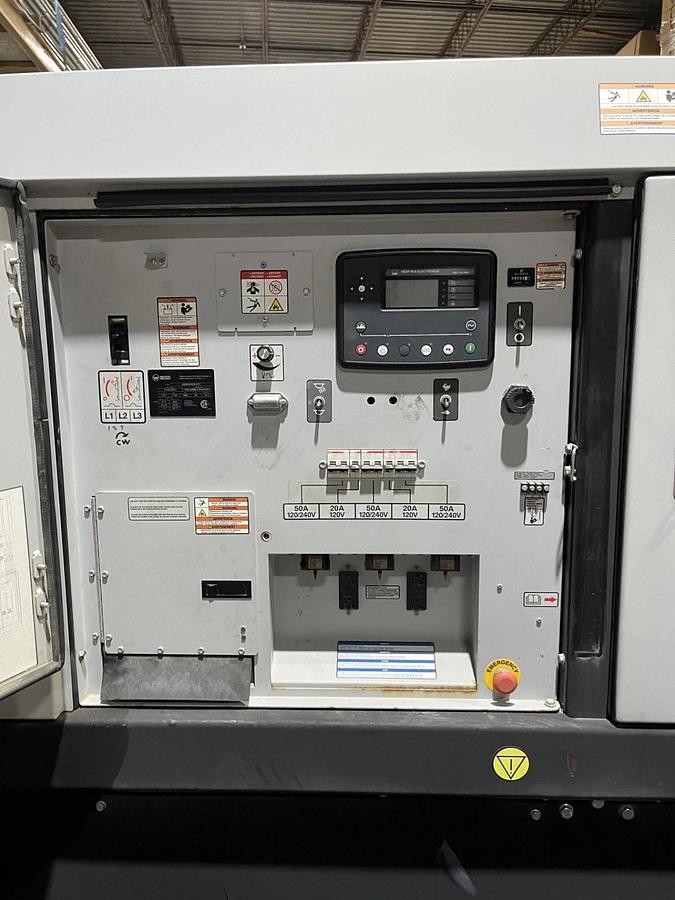 Used 70kva Wacker Neuson G70 Mobile Diesel Generator - S/N: WNCGMM01HPUM00830