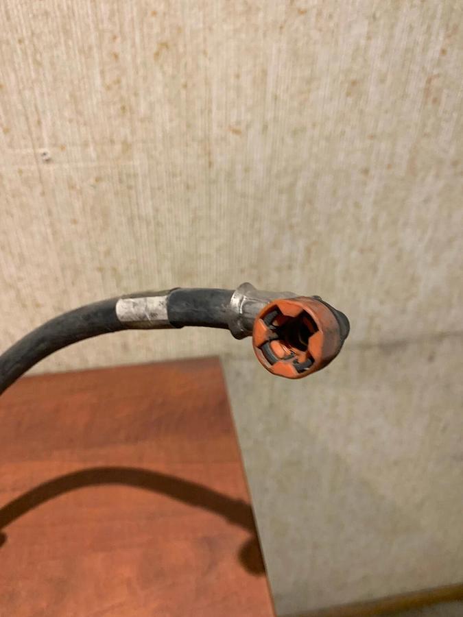 Used Used Genuine OEM Cummins FLEXIBLE HOSE | P/N: 49329472