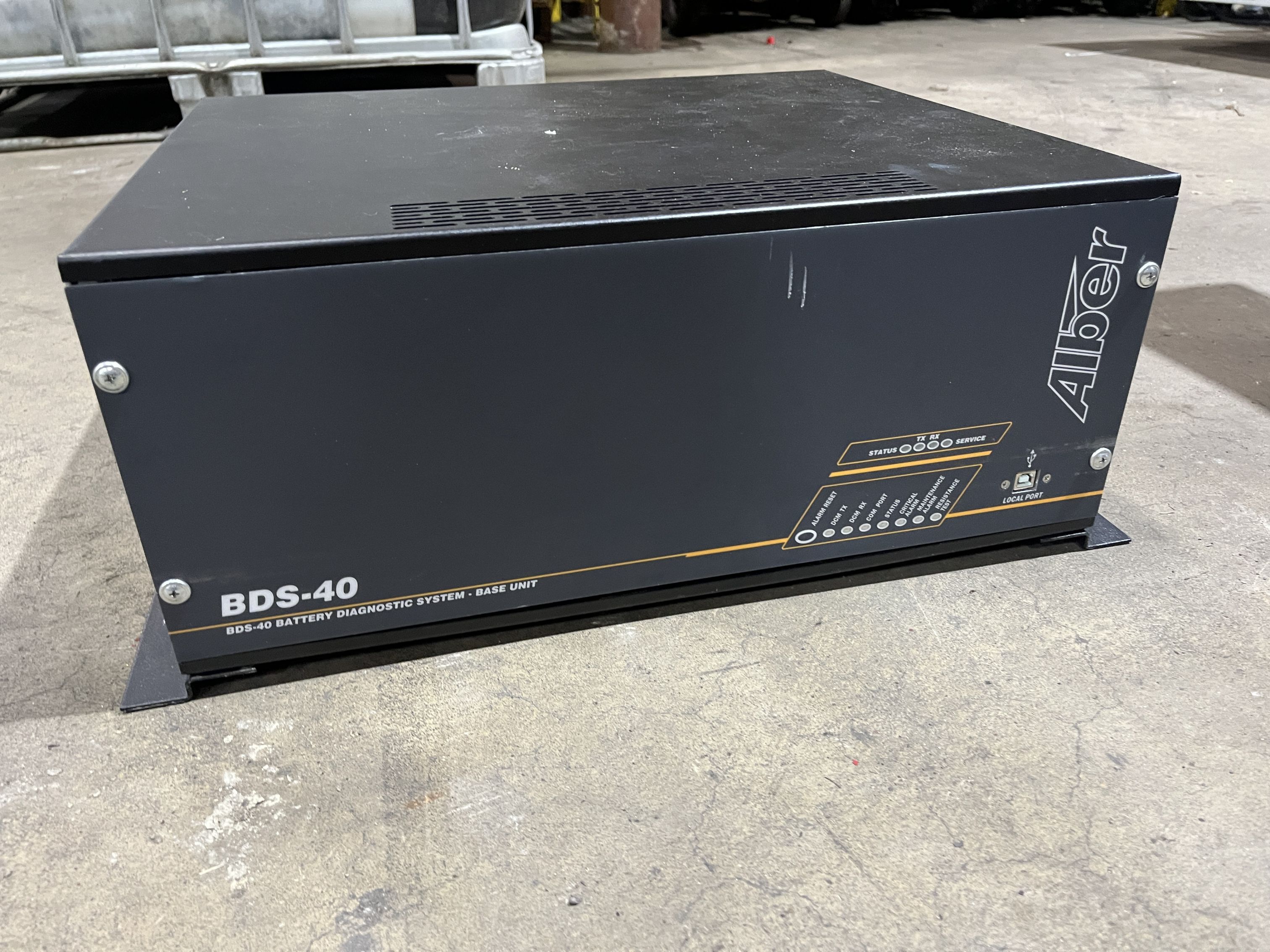 Used Used Alber BDS-40 Battery Diagnostic System Base Unit - Model: 1003750M-CRAB61 | S/N: Y17L8V0003