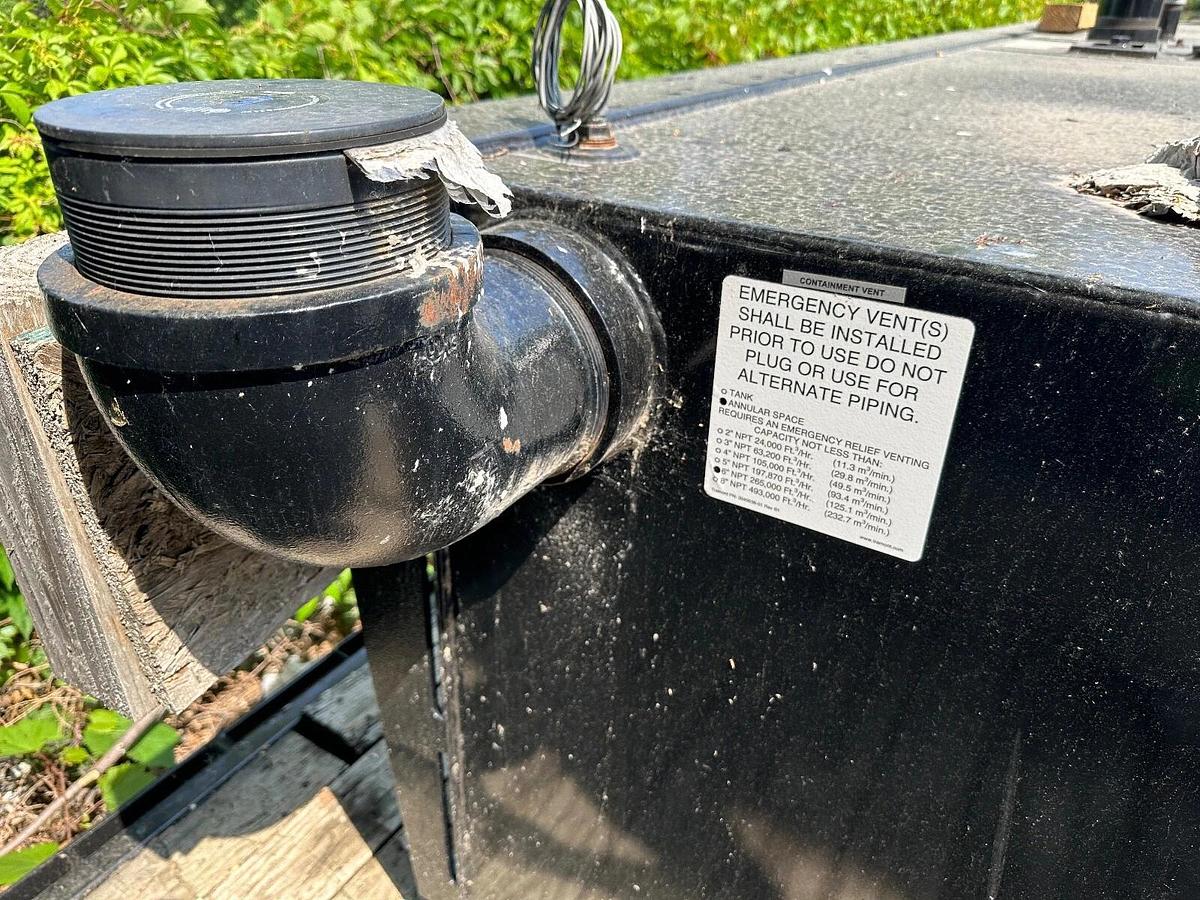 Used 1700 Gallon Cummins Diesel Fuel Tank 0159-1578-01