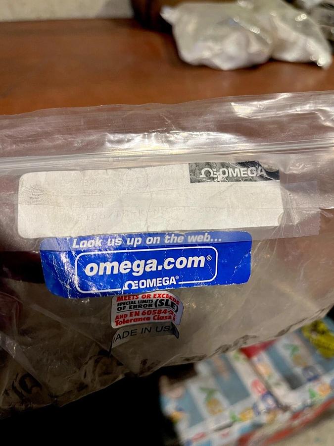 New Omega Pipe Plug Thermocouple Probe- P/N: TC-K-NPT-U-300-2"