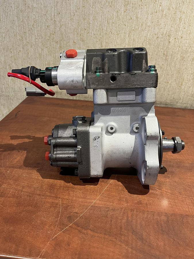 New Cummins Fuel Pump - P/N: 4384224RX