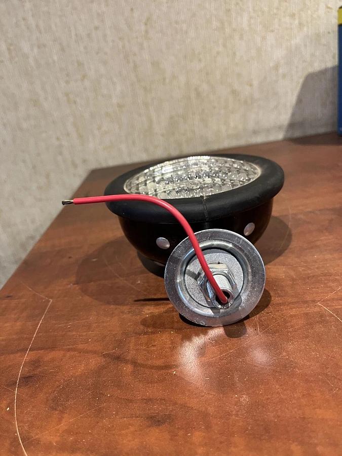 (2 Pack) Mighty Beam Incandescent Utility Light-6 Volt 5 Amp 12 Watt-P/N: 203400