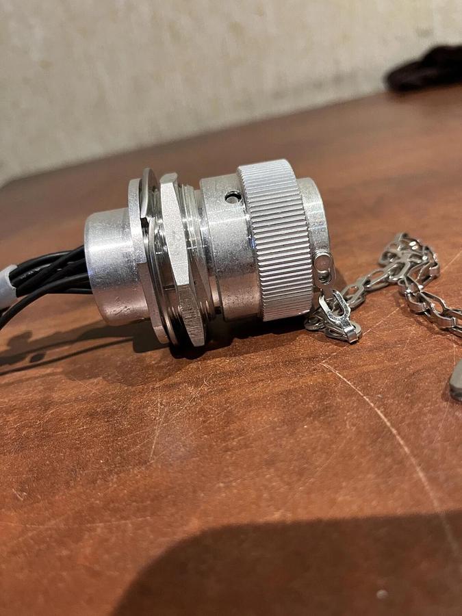 Deustch HD34-18-21PN 21 Position Connector