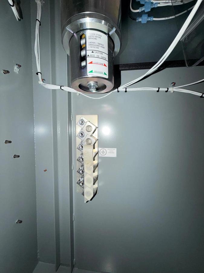 150A - 480V Cummins CXTC8 Automatic Transfer Switch  - I22M149483