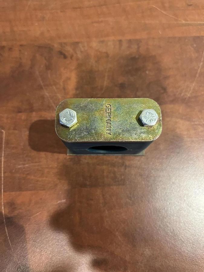 New Stauff Mounting Clamp - P/N: SP-532-PP-DP-AS-U-W10-K