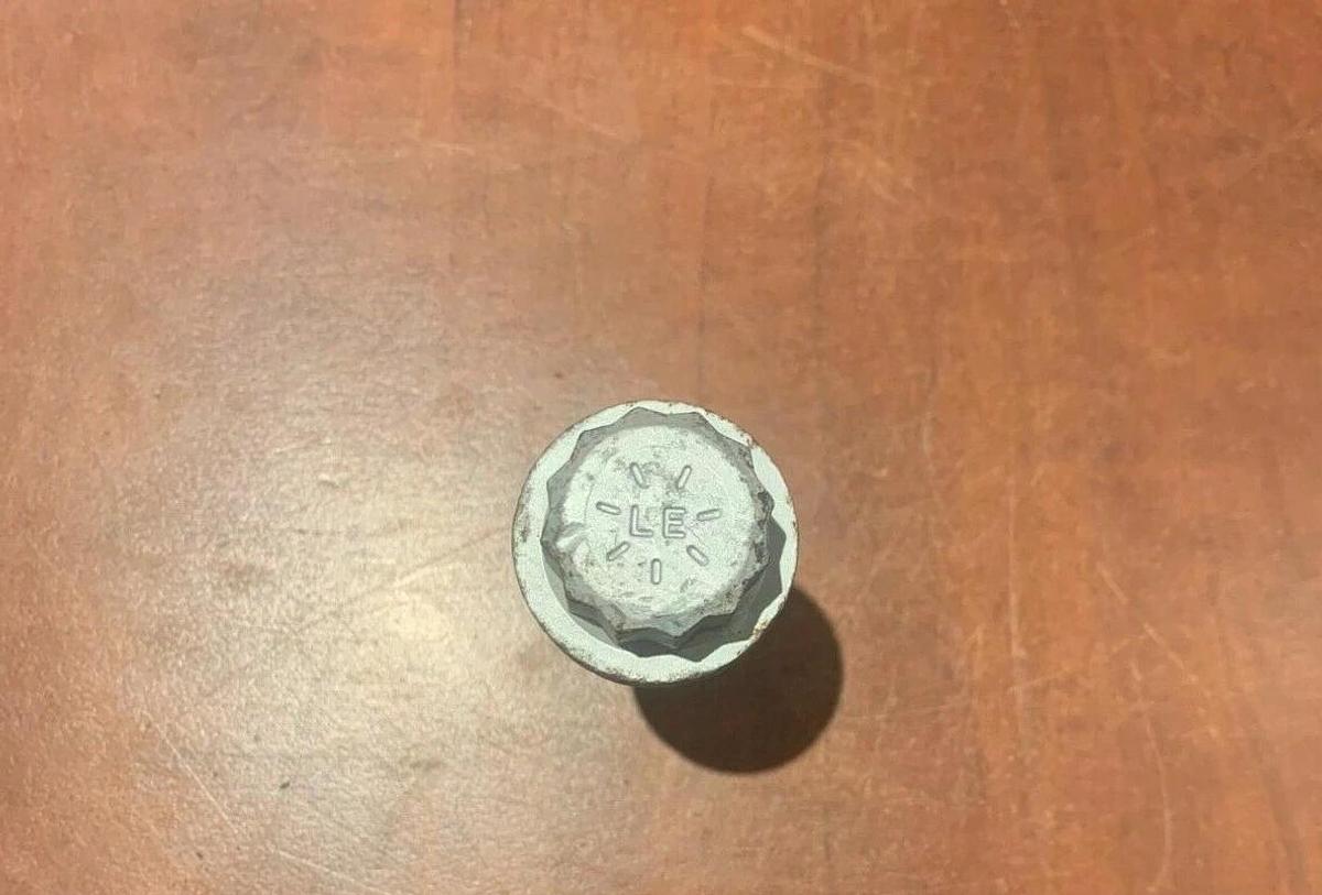 New Genuine OEM CAT Caterpillar 12 POINT HEAD BOLT 7/8-9 | P/N: 9X-2119 9X2119