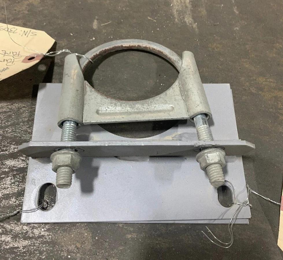 Used Used Multiquip Exhaust Pipe Cover and U-Bolt 3" | P/N: M2331400004 0602326060