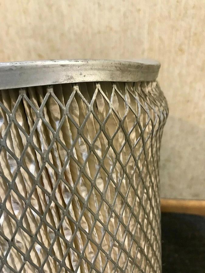 Fleetguard AF-947 Air Filter (View Pictures Before Buying)