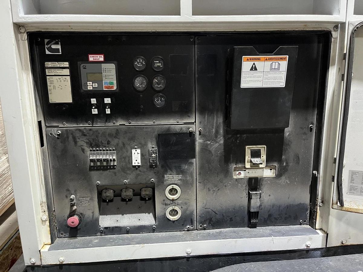 200kw Cummins C200D6R Spec. A Mobile Diesel Generator - D110207216 (New Engine!)