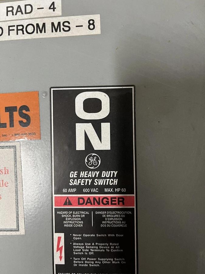 Used Used 60 Amp 600 VAC GE Disconnect Switch - THN3362J Model 11