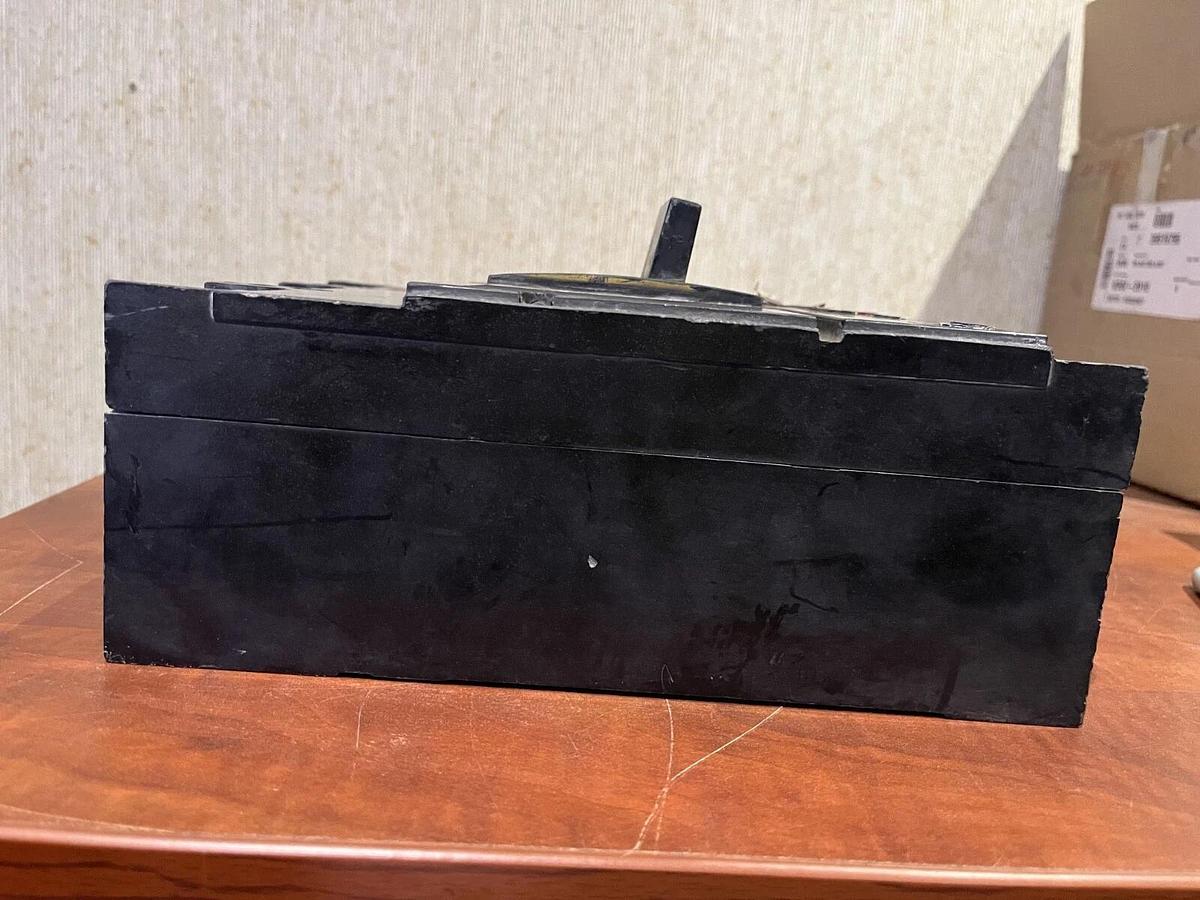 Used GE 350 Amp Circuit Breaker