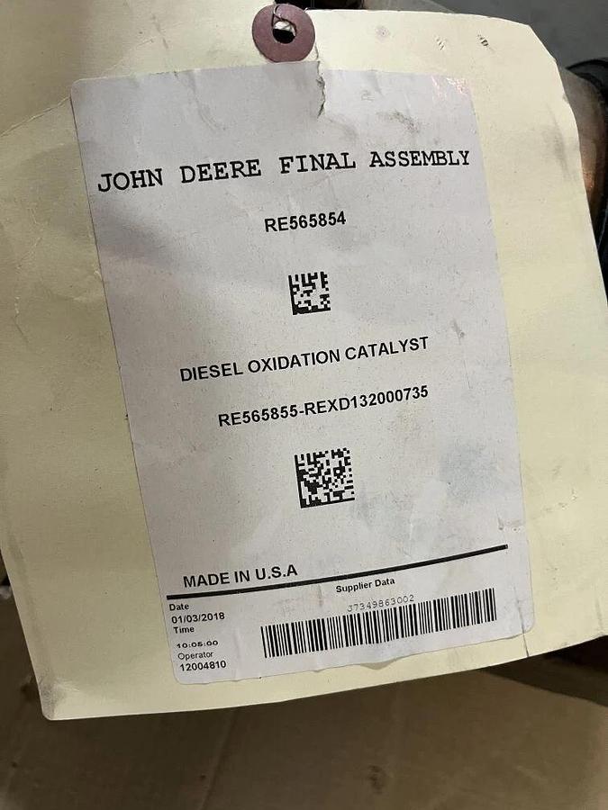 John Deere Diesel Oxidation Catalyst P/N: RE565854