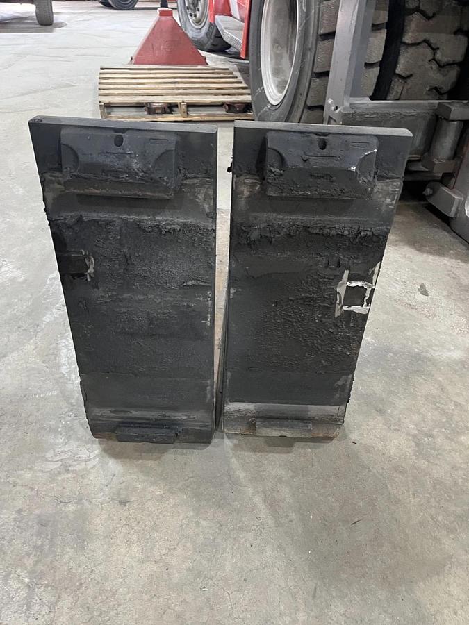 Used Used Forklift Forks - Class 3 - 45" L x 10" W x 25.5" H