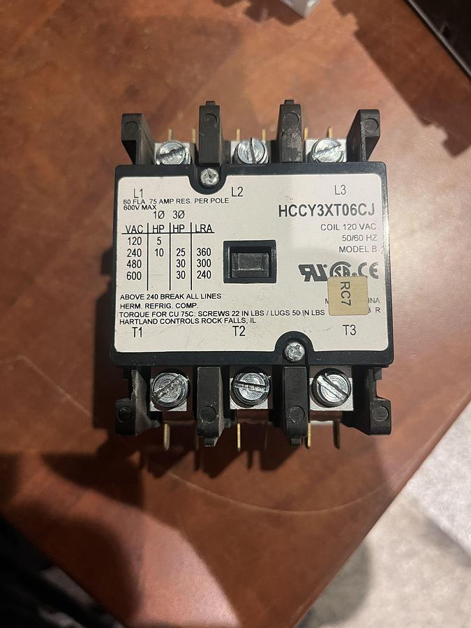 Used Used Heartland Controls 120VAC HCCY3XT06CJ