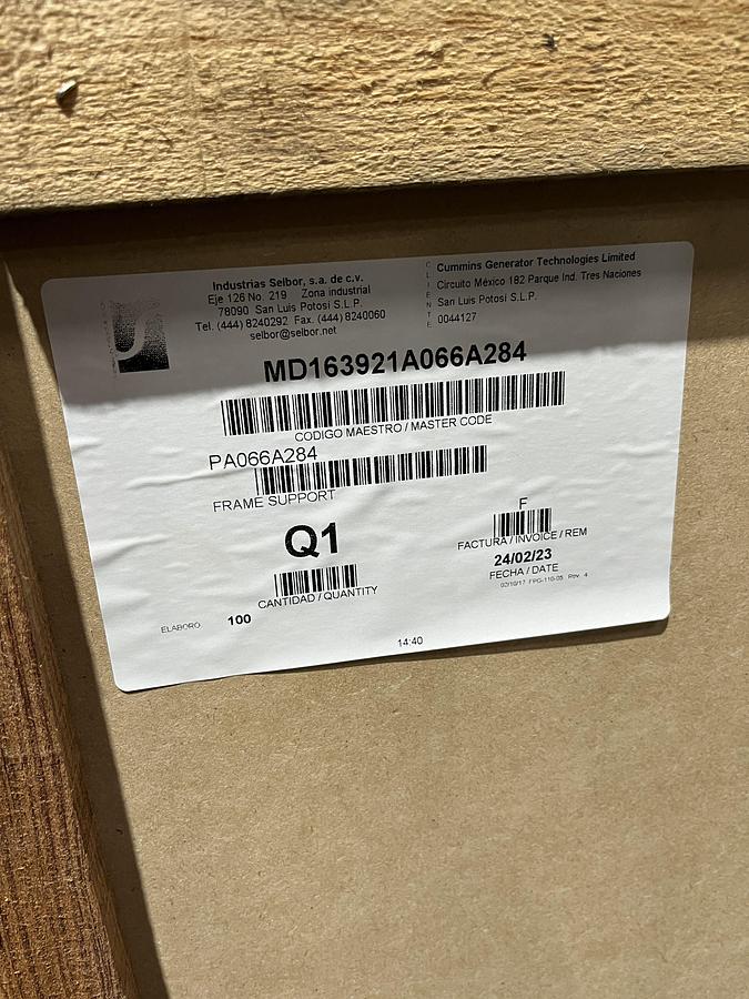 150 Amp 208VAC Cummins CXTC8 Spec. A Automatic Transfer Switch - S/N: D23M220097