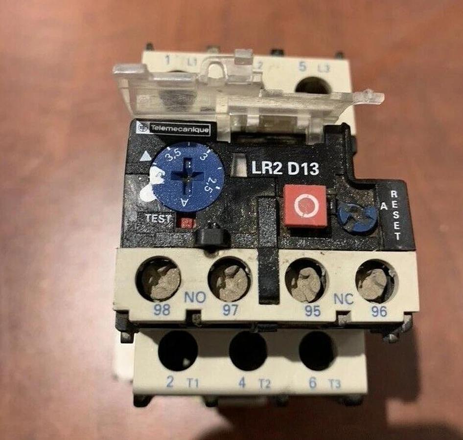 Used Telemecanique LR2 D1308 Overload Current Relay w/ LA7-D1064 Terminal Block