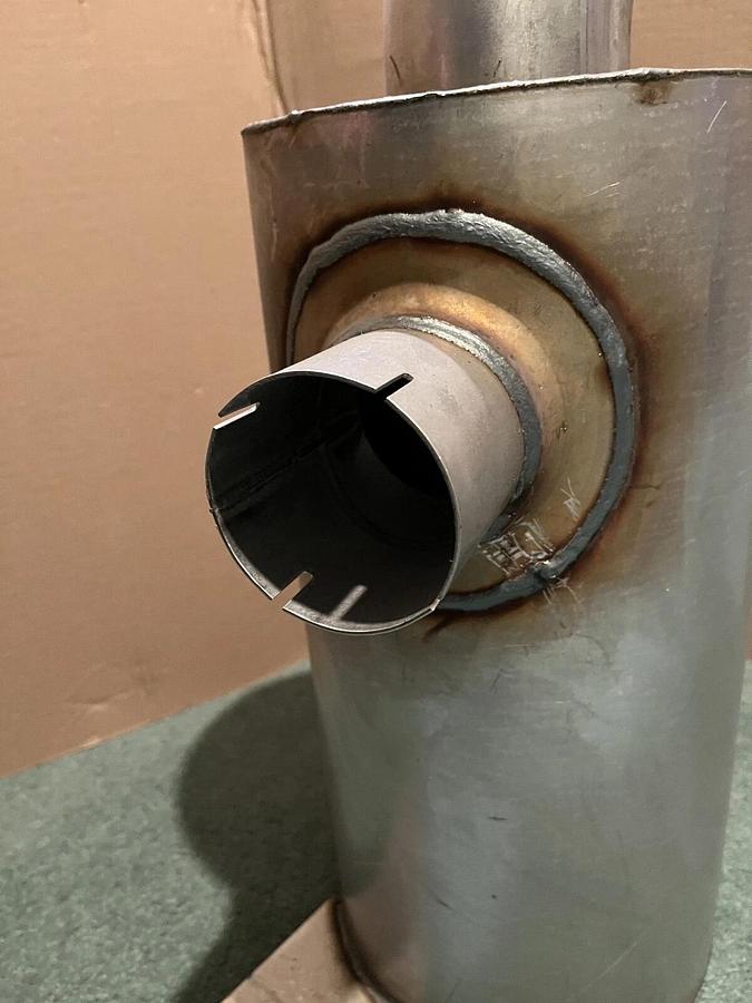 New Cummins Exhaust Muffler - P/N: 0155-4686