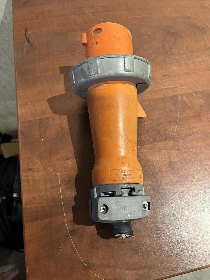 Used Used Hubbell 460P12W 60 Amp 125/250VAC Male Pin and Sleeve Connector