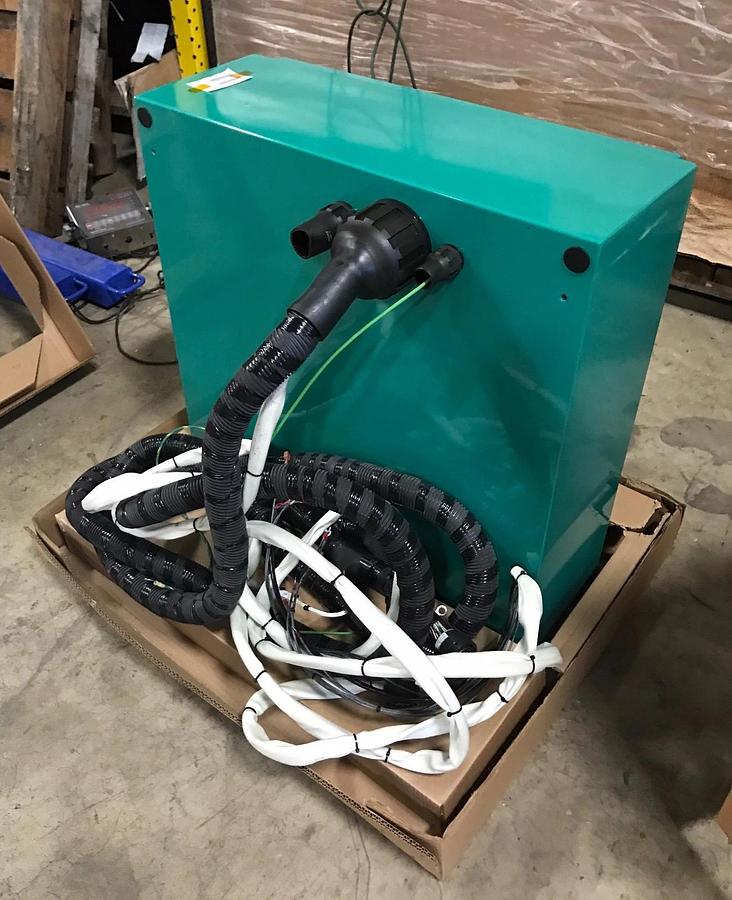 New Cummins Power Command 3200 Generator Control Box Assy | 300-5430-30