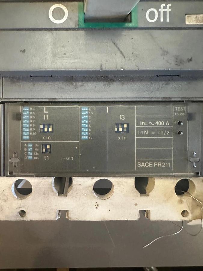 Used ABB Sace S5N Circuit Breaker 400 Amp - AF06064902