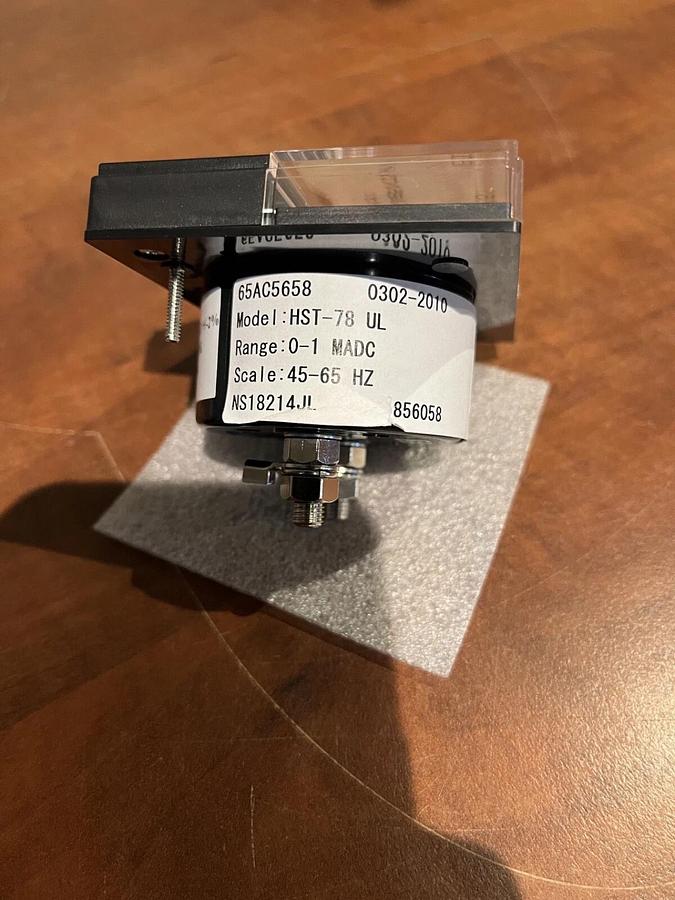 New Hoyt Electrical HST-78/UL 45-65Hz Frequency Meter - P/N: 302-2010