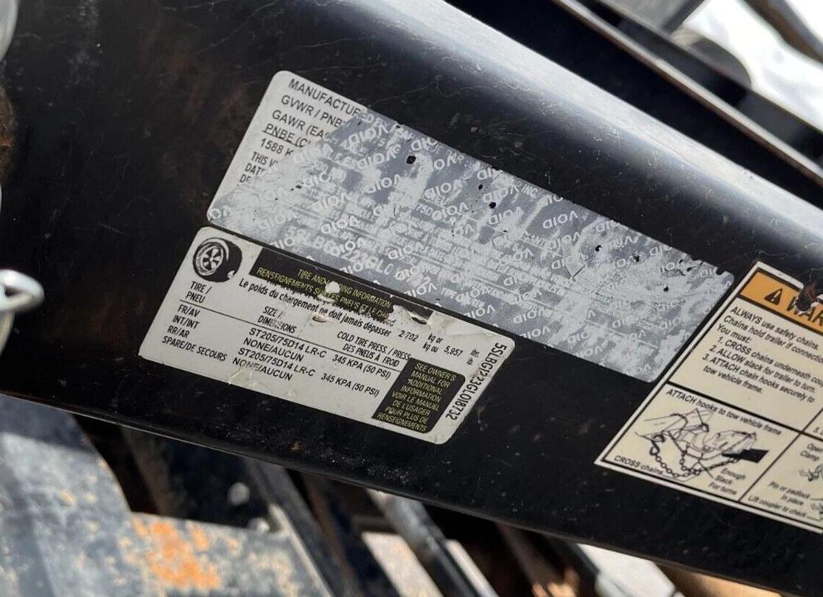 Used Used 12' Multiquip Dual Axle Trailer - VIN: 5SLBG1223GL018732