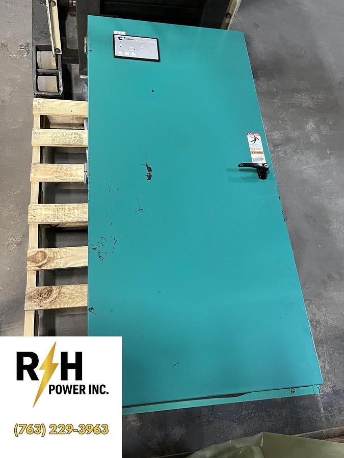 Used Used 400 Amp Cummins Automatic Transfer Switch OTECC-5735012 - S/N: F050796273