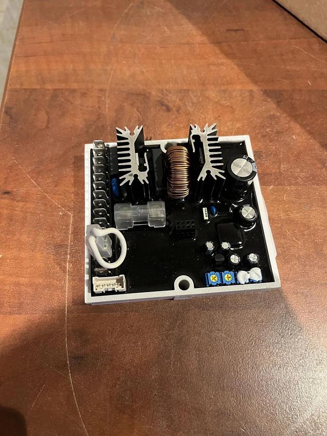 New Genuine OEM Mecc Alte DSR AVR Voltage Regulator