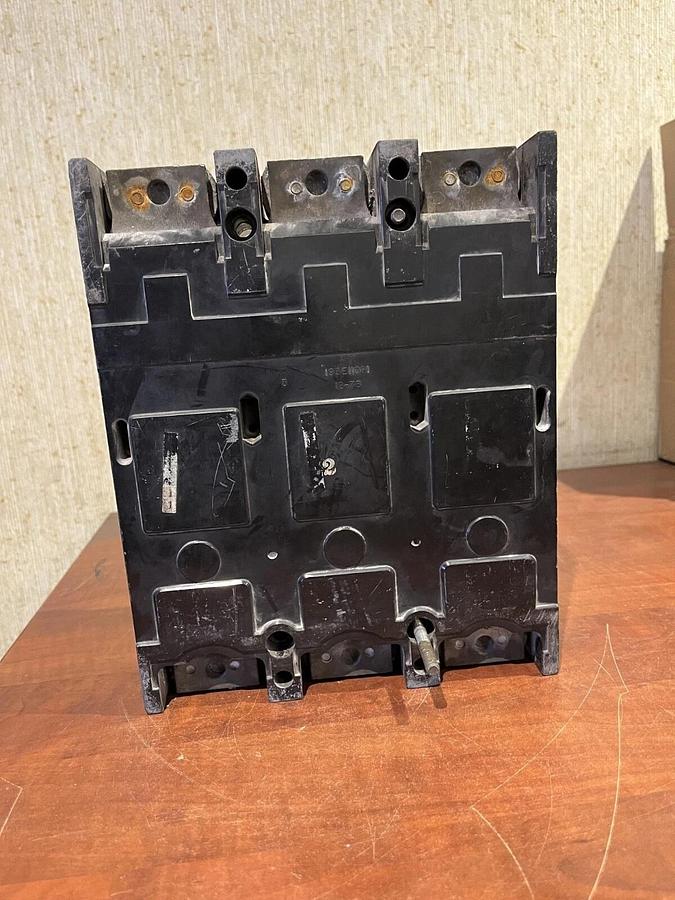 Used GE 350 Amp Circuit Breaker