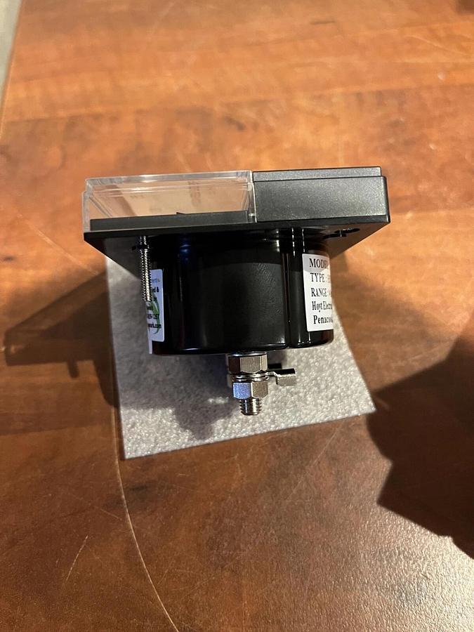 New Hoyt Electrical HST-78/UL 45-65Hz Frequency Meter - P/N: 302-2010