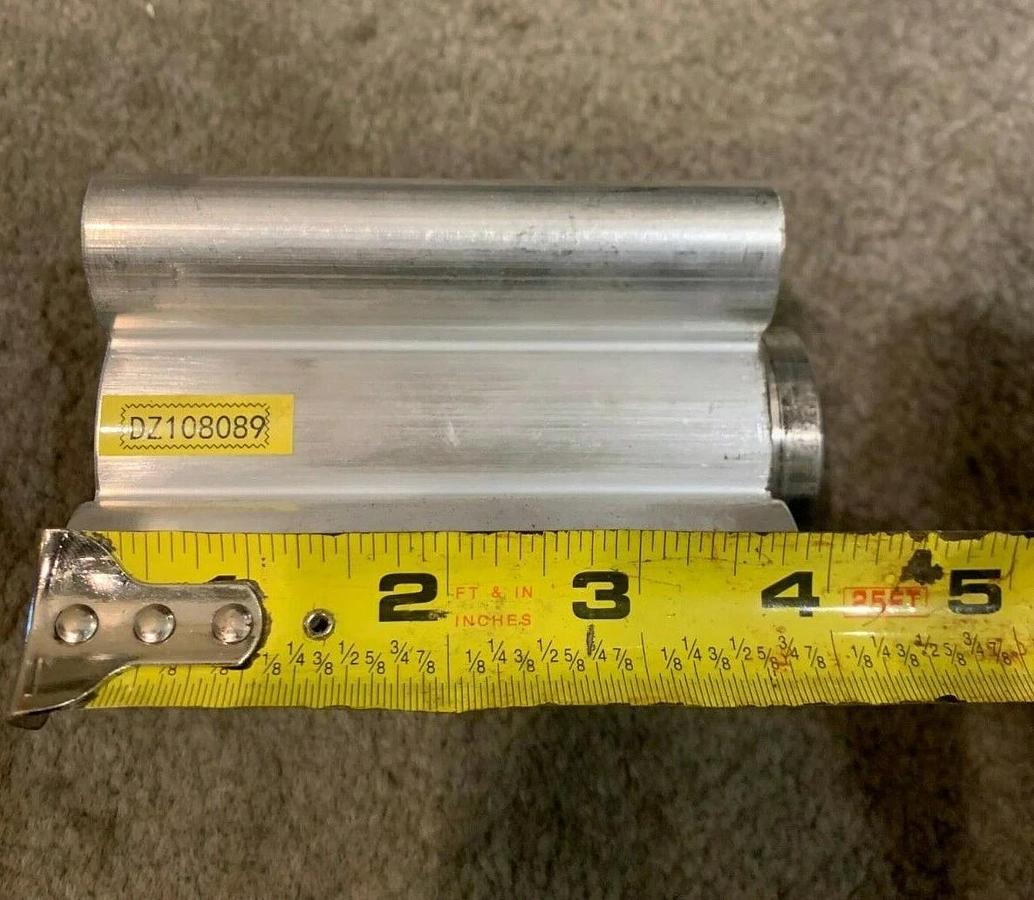 Used New 28" Inch John Deere Blower Fan w/ Fan Hub and Bolts | P/N: R524138 DZ108089