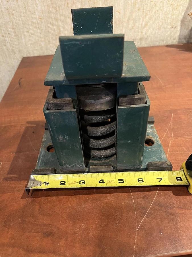 Used Used 7.5" Closed Mount Spring Vibration Isolator