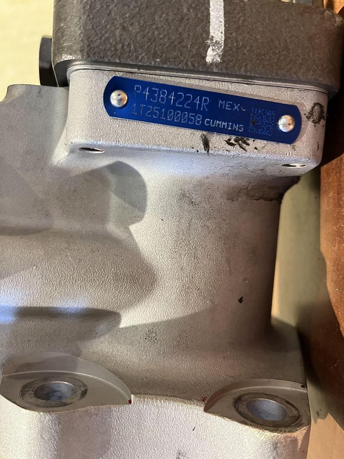 New Cummins Fuel Pump - P/N: 4384224RX