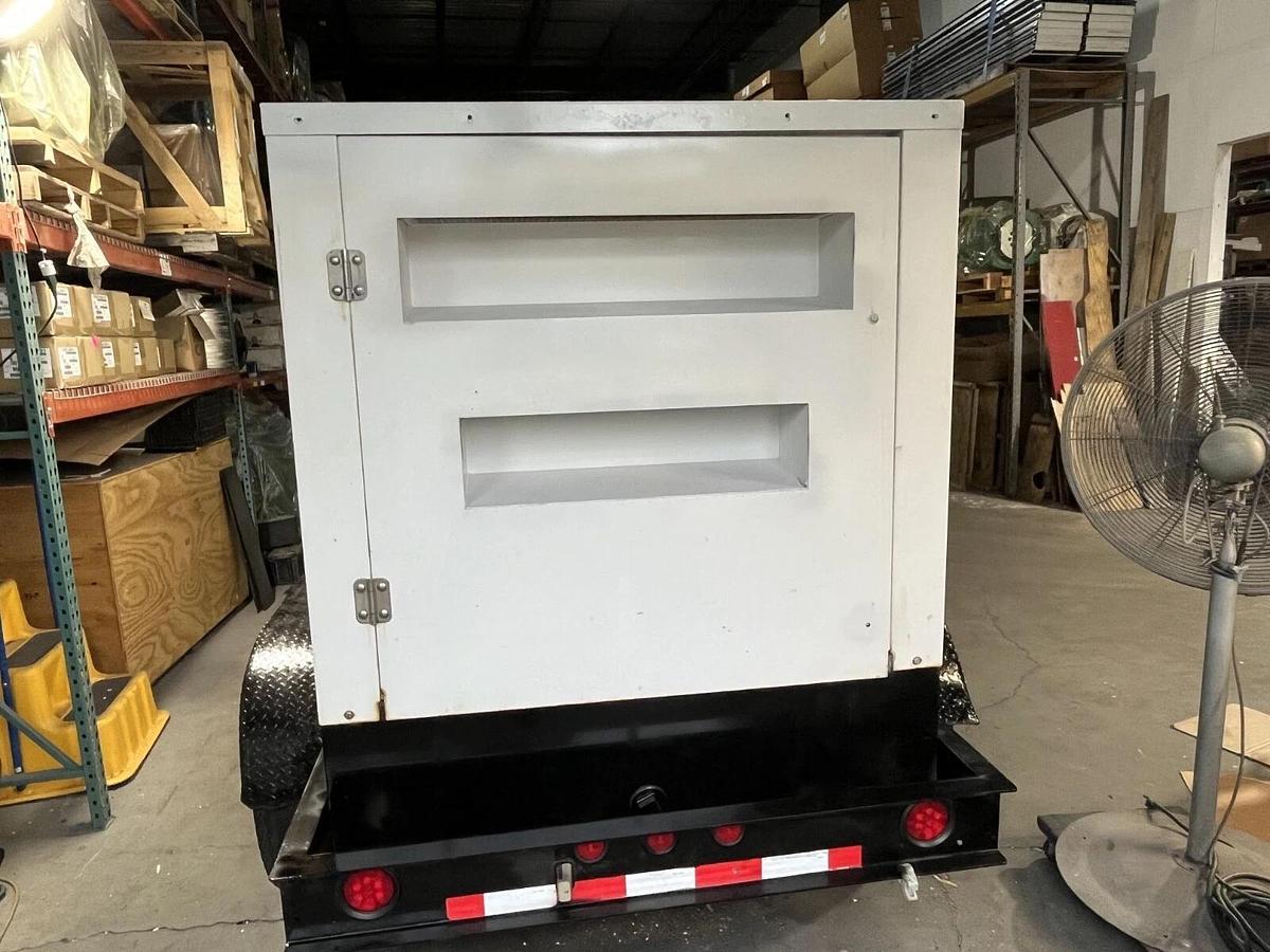 Used 150kw Cummins C150D6R Mobile Diesel Generator - S/N: E140679931