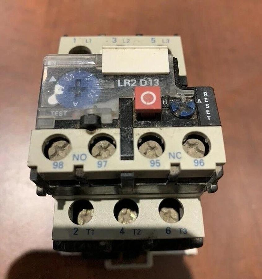 Used Telemecanique LR2 D1308 Overload Current Relay w/ LA7-D1064 Terminal Block