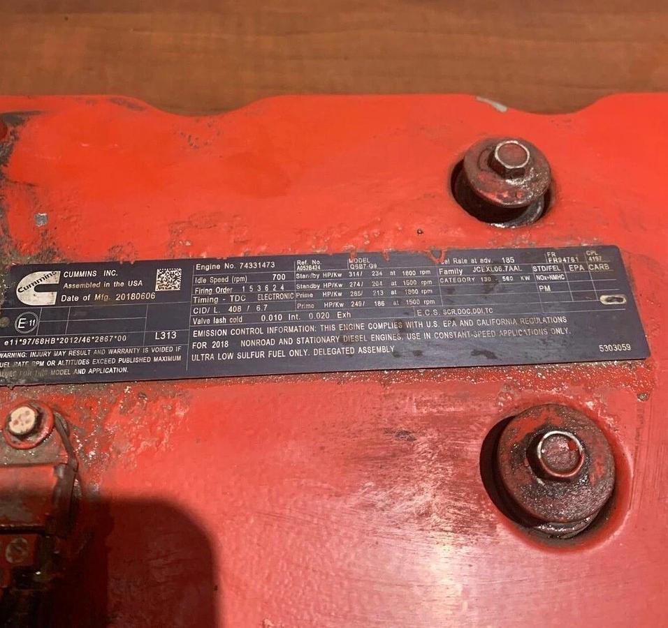 Used Used Genuine OEM Cummins Valve Cover QSB7-G9 | 5258935 5308944