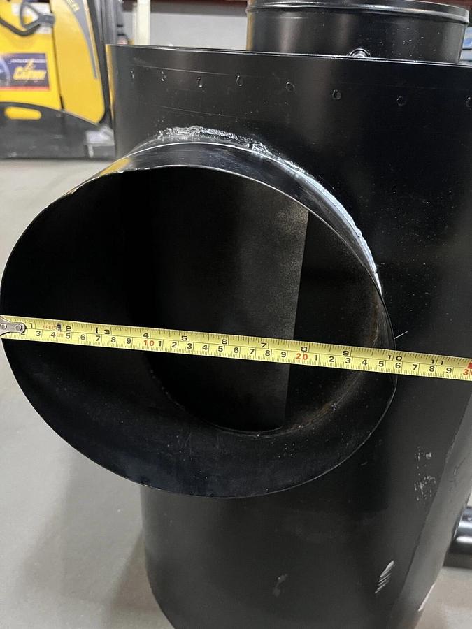 Fleetguard 71872A Air Cleaner Housing for Filter AF25544