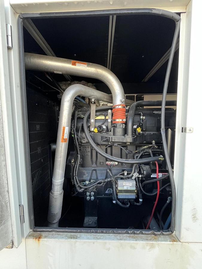 Used 400kw Generac SD400 13.5L Stationary Industrial Diesel Generator - S/N: 2103412